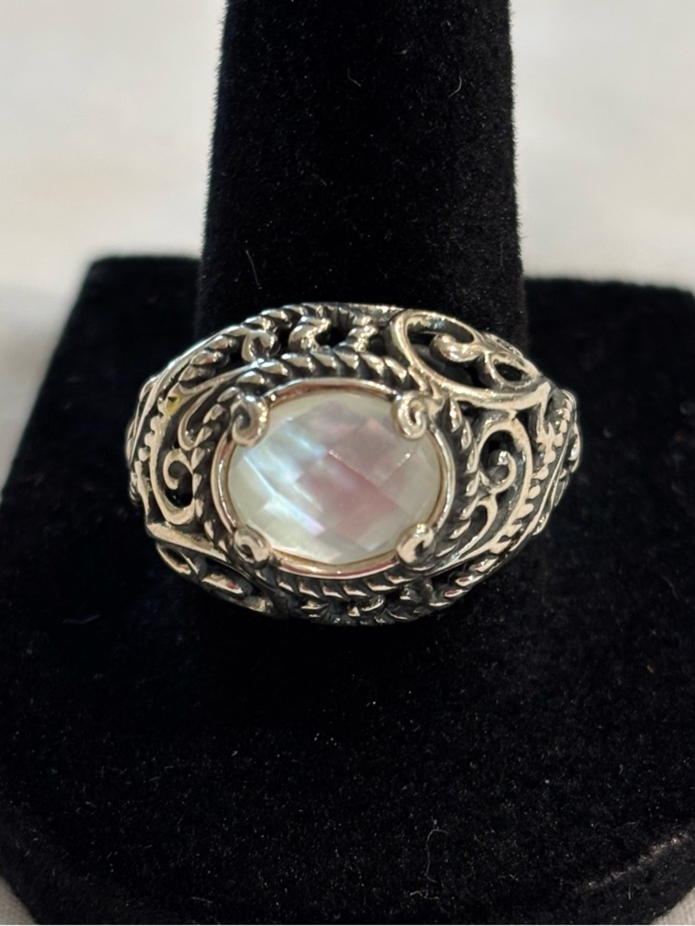 Carolyn Pollack Sterling Silver Relios Mother of Pearl filigree Ring